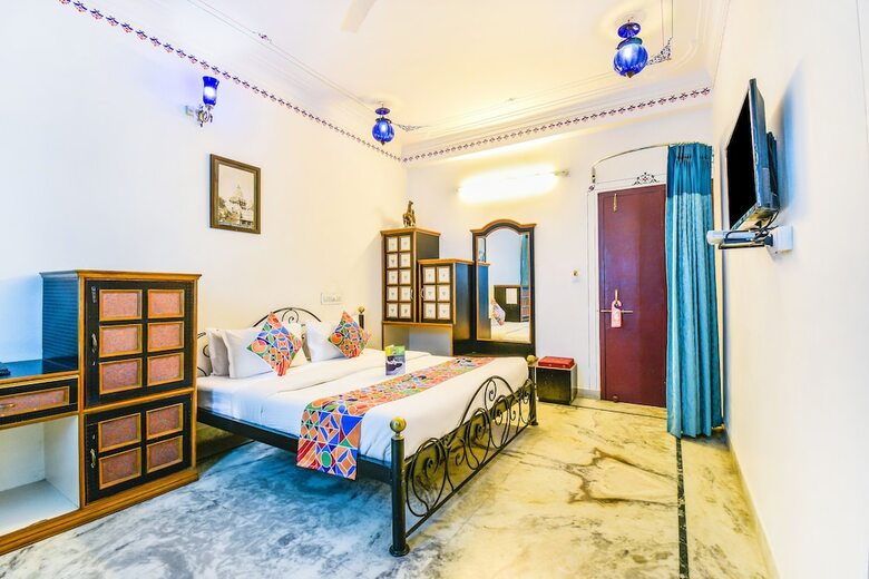 Fabhotel Baba Palace Pichola Lake