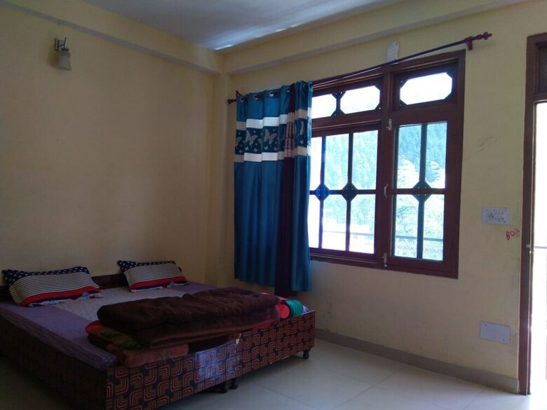 Hotel Skyward Guest House