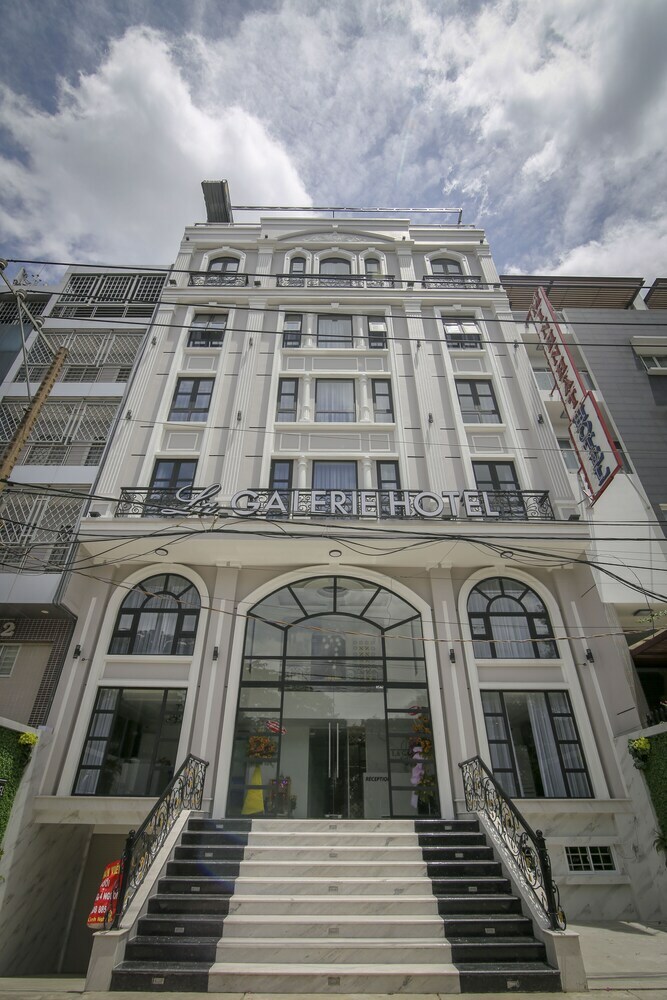 La Galerie Hotel