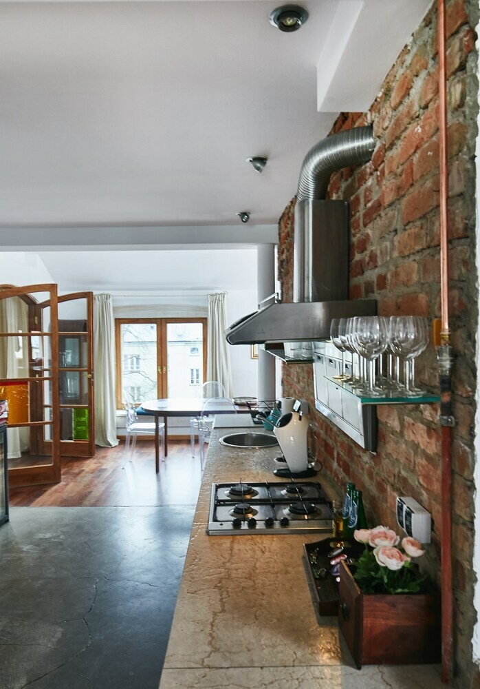 Rozana 2-floor Apartment