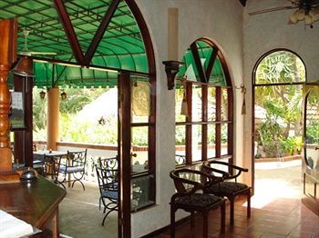 Hotel Villa Casa Blanca