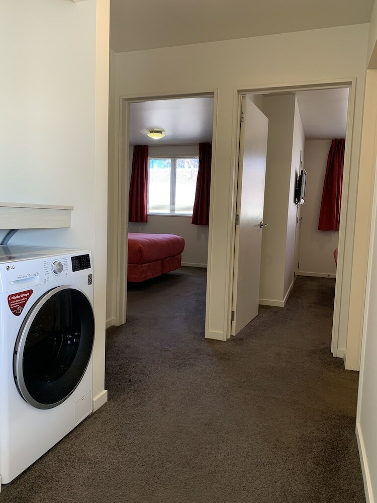 Salerno Motel Apartments