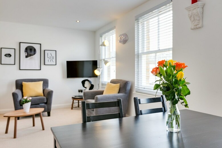 Apartamentos The Art Inn