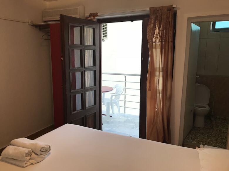 Hotel Apartments & Rooms Castello