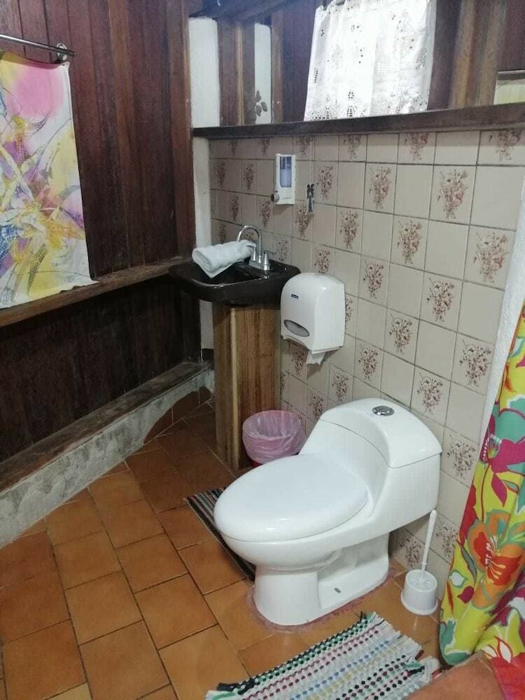 Hotel Chalet Y Cabinas Hibiscus