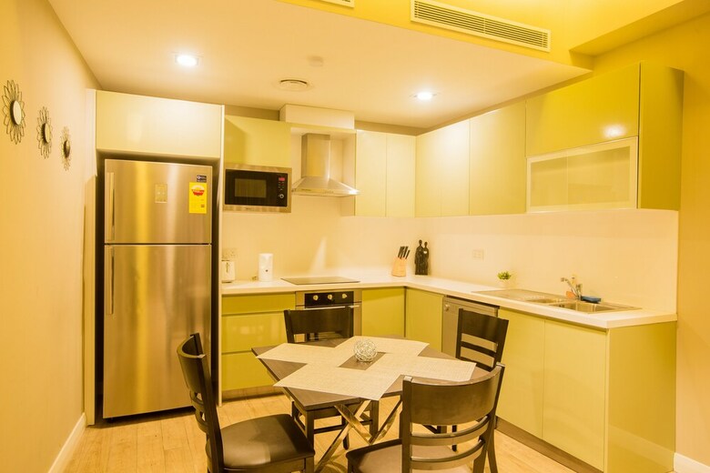 Apartamentos Accra Fine Suites
