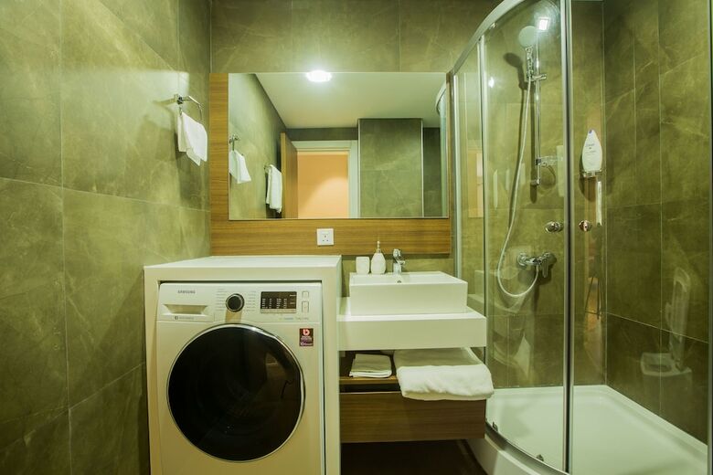 Apartamentos Accra Fine Suites