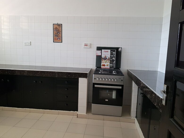 Apartamentos Alis Plaza