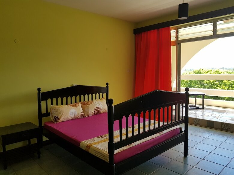 Apartamentos Alis Plaza