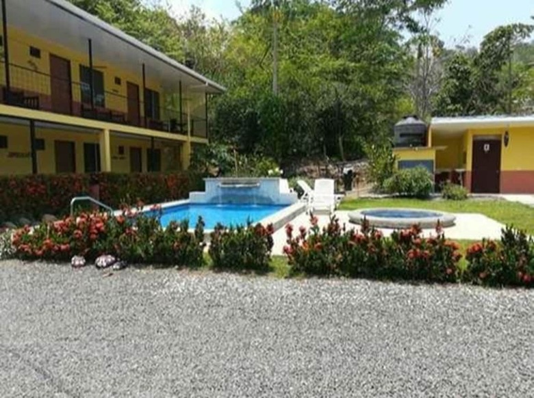 Apartamentos La Costa