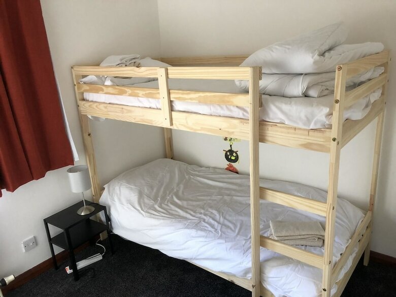 New Super 2bd Flat Near Dalkeith Town Centre