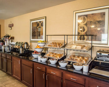 Hotel Comfort Inn & Suites