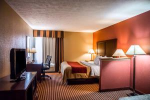 Hotel Comfort Inn & Suites