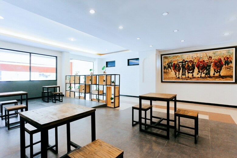 Hostal Uno Hotel