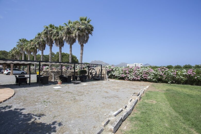 Puerto Pollensa Villas And Apartments