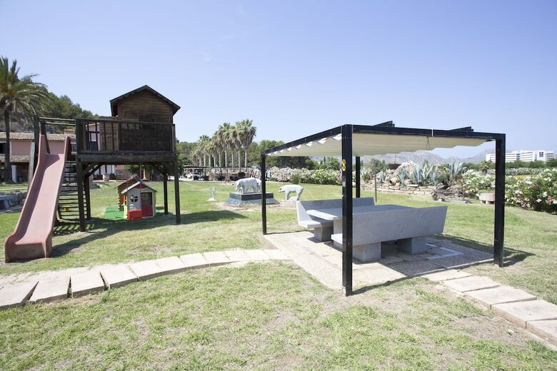 Puerto Pollensa Villas And Apartments