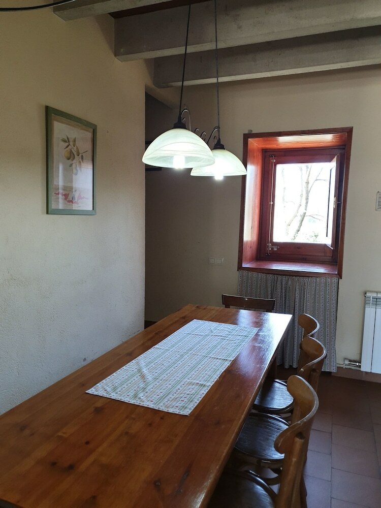 Apartamentos El Serrat Turisme Rural