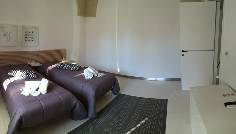 Hotel Rescio's Rooms B&B