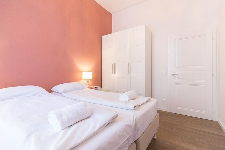 Apartment In Historical Building Next To Kampa