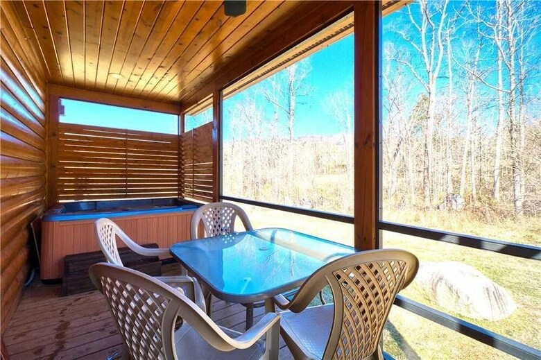 Easy As Pie - Three Bedroom Cabin