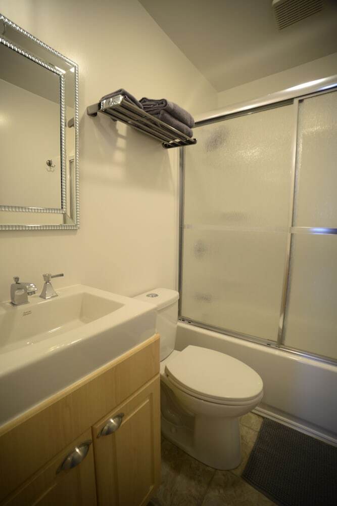 Apartamentos Carleton Place Downtown Apt - Sleep 5max