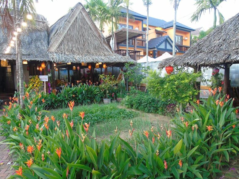 Hostal Hoi An Farm Village - Hostel