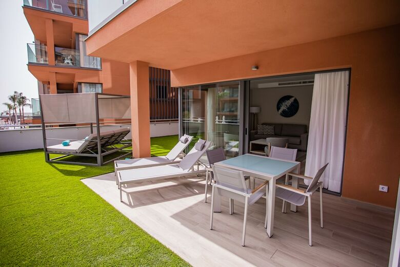 Apartamentos Arguineguin Park By Servatur