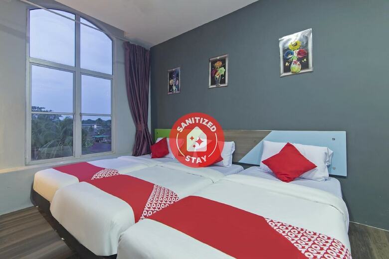 Oyo 937 Lucky Hotel
