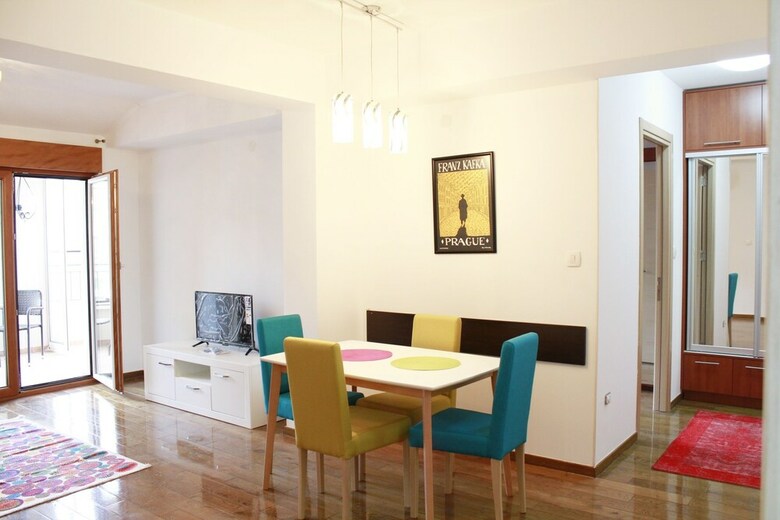 Cozy Family Apartment