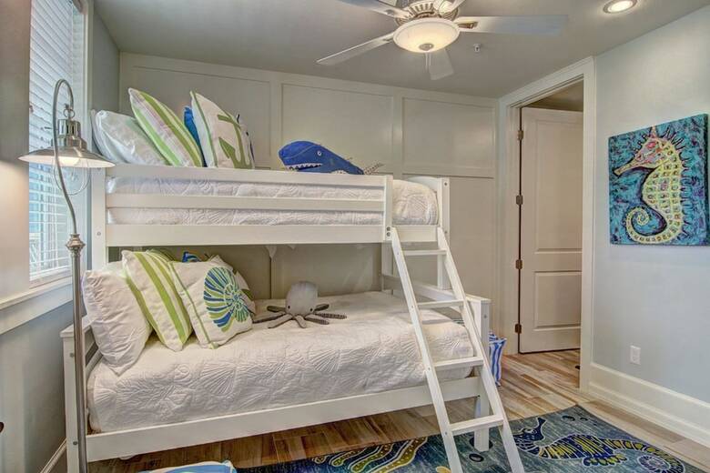 Cinnamon Shore- Blue Lagoon Tc 10102