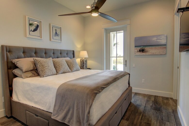 Cinnamon Shore- High Tide 243 Hi