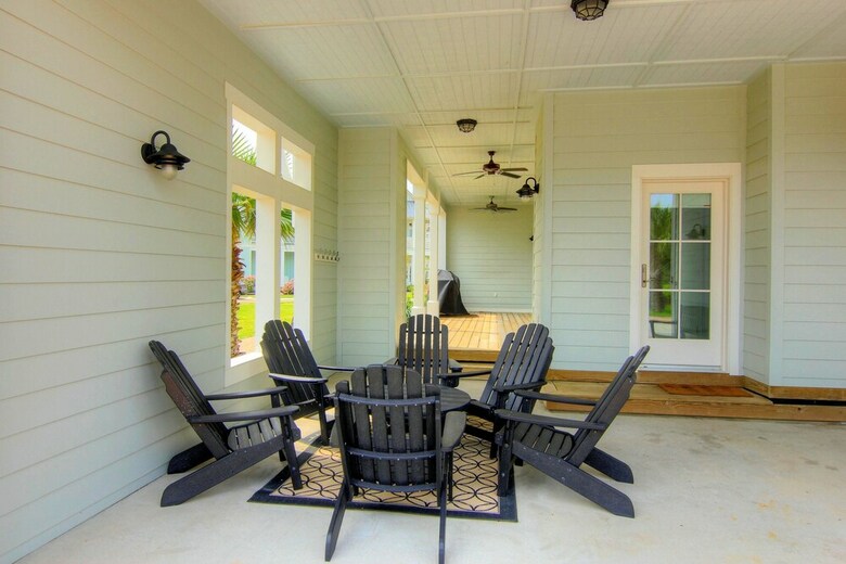 Cinnamon Shore- Amazing Grace 128 St
