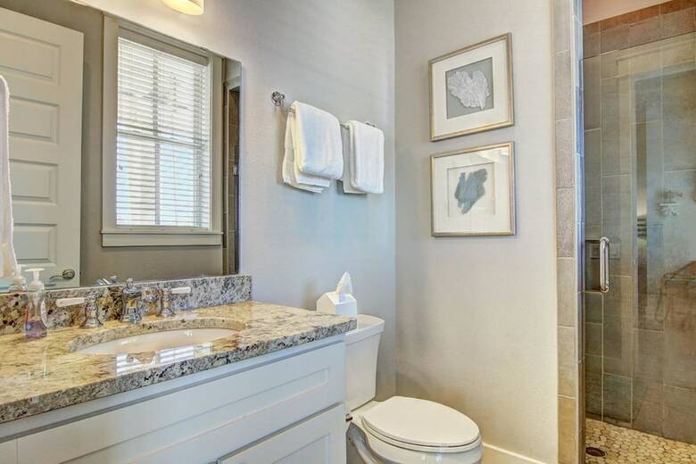 Cinnamon Shore- Amazing Grace 128 St
