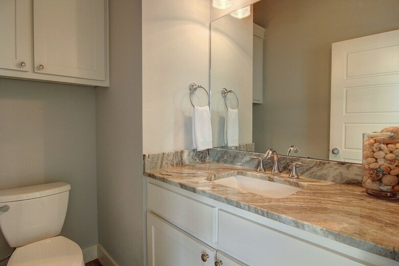 Cinnamon Shore- Amazing Grace 128 St