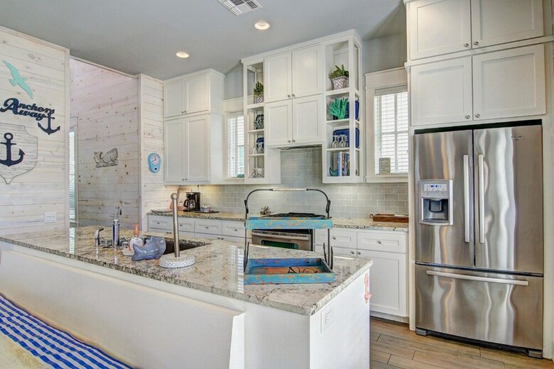 Cinnamon Shore- Amazing Grace 128 St