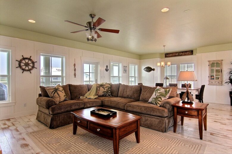Cinnamon Shore- Coastal Hideaway 230 Be
