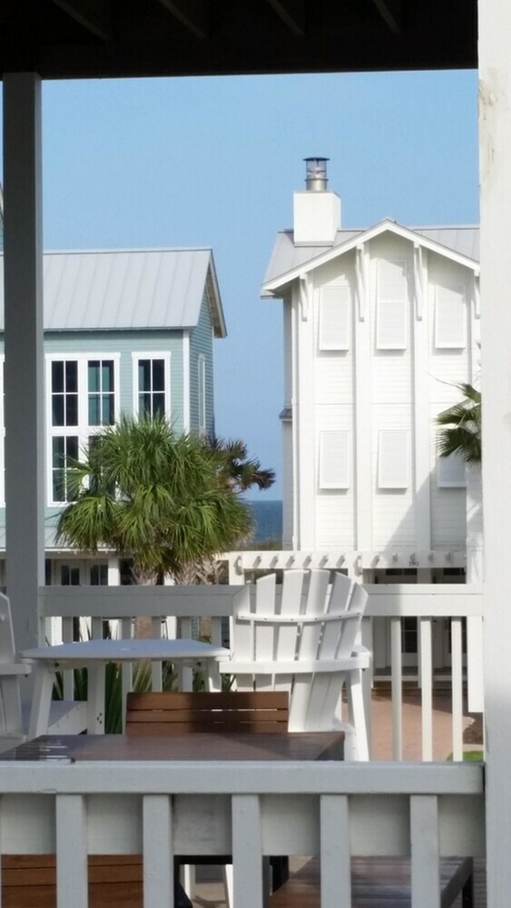 Cinnamon Shore- Southern Charm 259 Be
