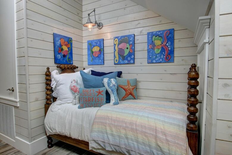 Cinnamon Shore- Merroway Cove 223 Be