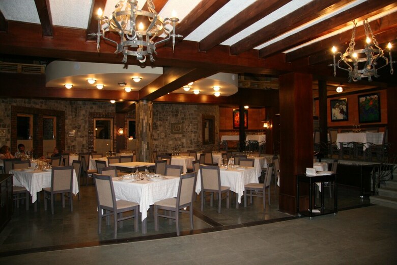 Hotel Natyral Razma Resort