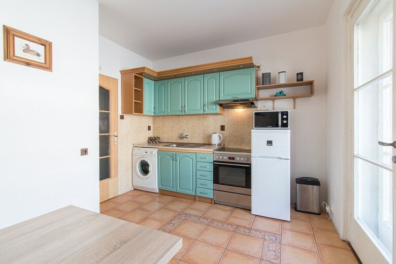 Large Apartment 1min Walk To Metro Andel By Easybnb