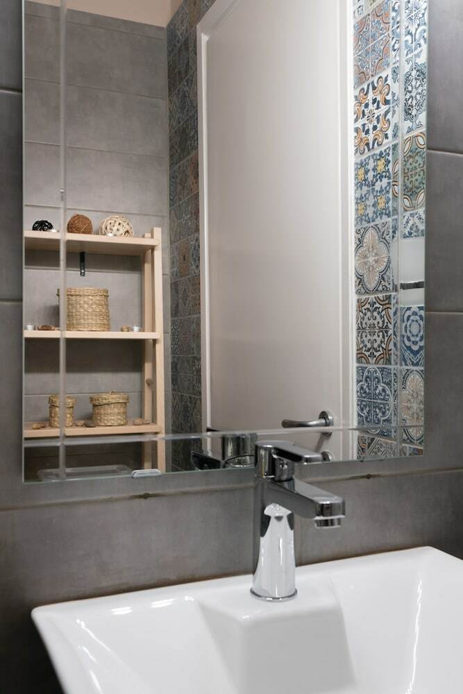 Modern Apartment In The Heart Of Plaka