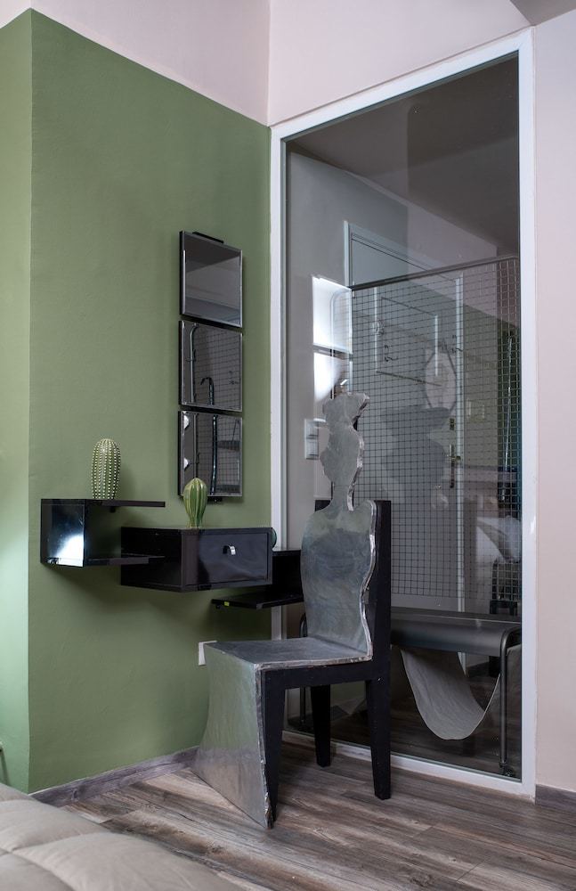 Modern Apartment In The Heart Of Plaka