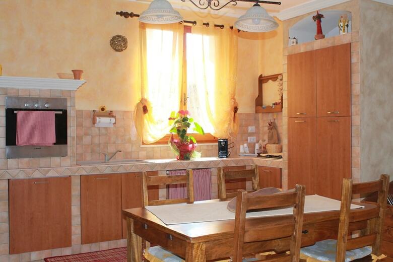 Apartment With 2 Bedrooms In Castelsardo - 500 M From The Beach