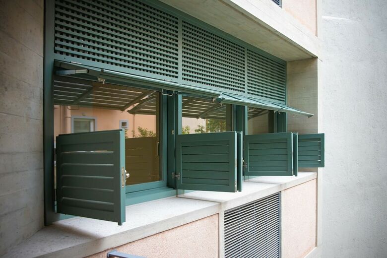 Apartamentos Athens Bluebuilding