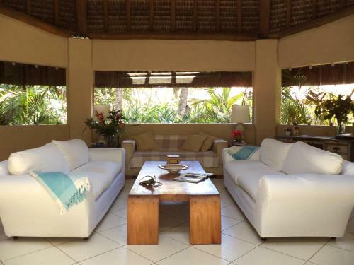 Villa Mut� Point Beach Club