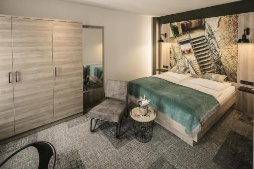 Hotel Alexxanders Restaurant & Bordinghouse