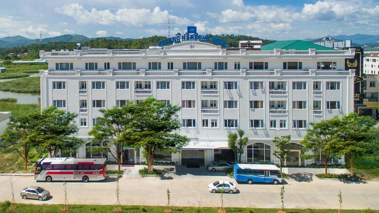Ha Long Harbour Hotel