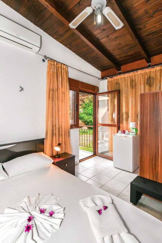 Hotel En Plo Rooms