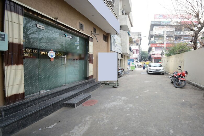 Oyo 26663 Hotel Indian Ldh