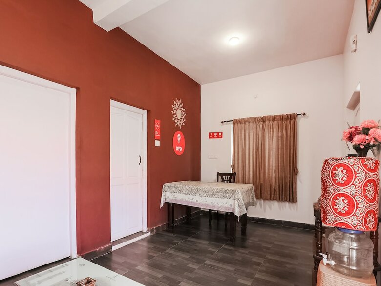 Hotel Oyo 27895 Memo Rooms